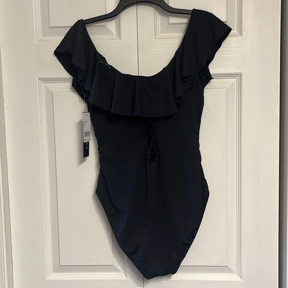 La Blanca Black Island Goddess Off The Shoulder Ruffle One Piece Swimsuit 14 NWT - Picture 9 of 13